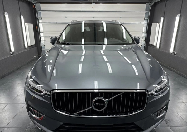 Volvo XC 60 cena 165000 przebieg: 111000, rok produkcji 2017 z Sępopol małe 742